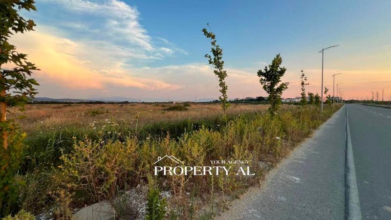Terreno in vendita a Akërni, Valona, 8.000 m²