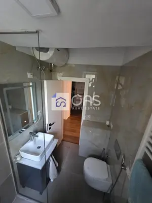 Apartament 1+1 me qera në Myslym Shyri, Tiranë, 65 m². Foto 7 nga 9