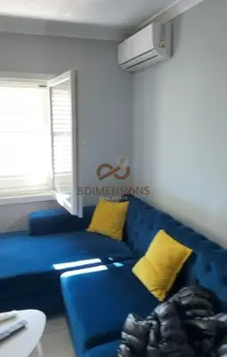 Apartment 1+1 for sale in Rruga e Barrikadave, Tirana, 90 m². Photo 2 of 6
