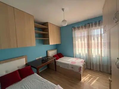 Apartament 2+1 me qera në Kompleksi Golden Park, Tiranë, 94 m². Foto 5 nga 7