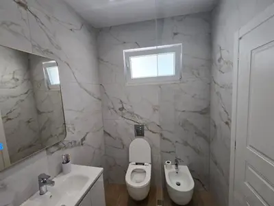 Shtëpi private me qera në Harry Fultz, Tiranë, 300 m². Foto 9 nga 9