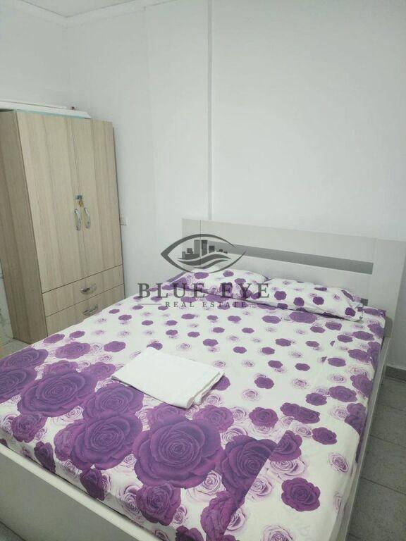 Appartamento 2+1 in vendita a Shkëmbi i Kavajës, Durazzo, 60 m²