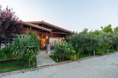 Villa for sale in Fllake, Durrës, 105 m². Photo 8 of 12