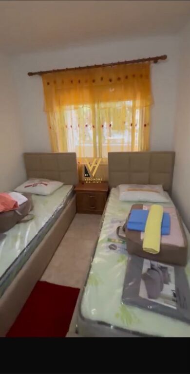 Apartament 3+1 me qera në Don Bosko, Tiranë, 150 m². Foto 2 nga 3