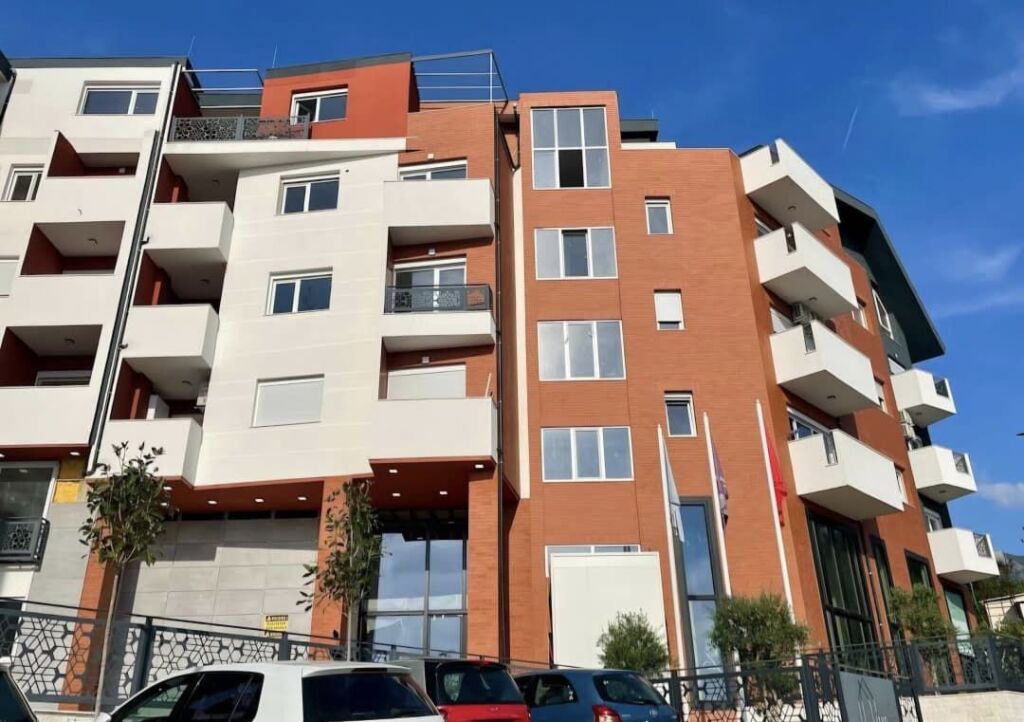 Dupleks në shitje në Fresku, Tiranë, 194 m². Foto 1 nga 3