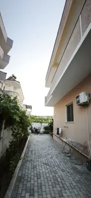 Shtëpi private në shitje në Rruga Iliaz Kosova, Elbasan, 323 m². Foto 1 nga 8