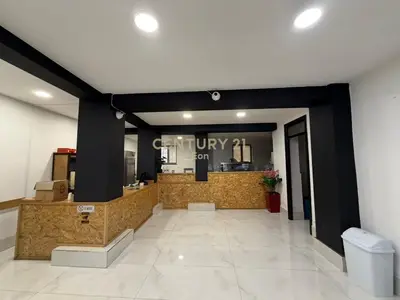 Ambient biznesi në shitje në Rruga Hysen Myshketa, Durrës, 147 m². Foto 2 nga 5