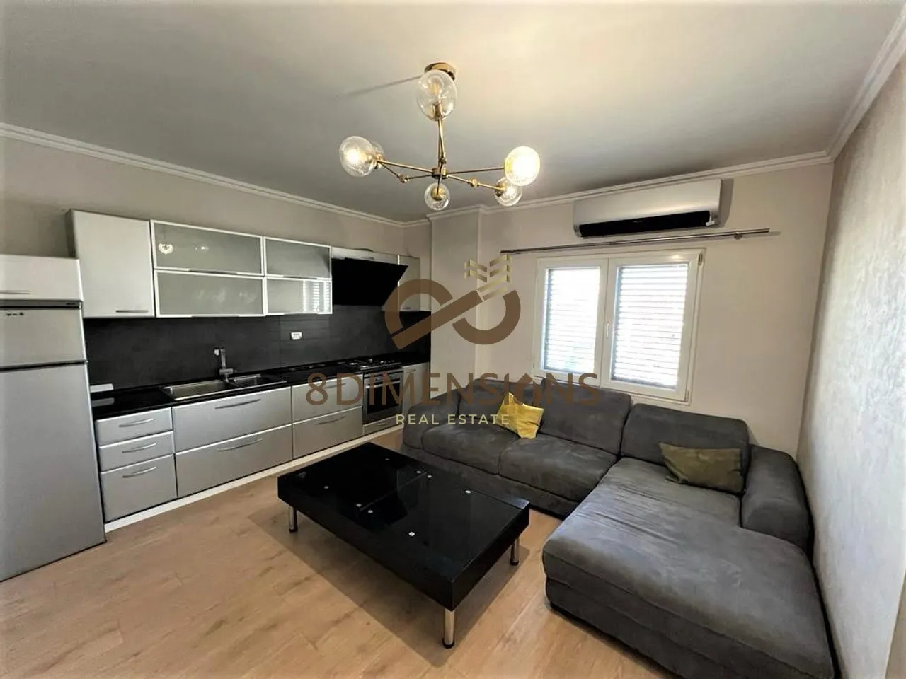 Apartament 2+1 në shitje në Rruga e Durrësit, Tiranë, 88 m². Foto 1 nga 10