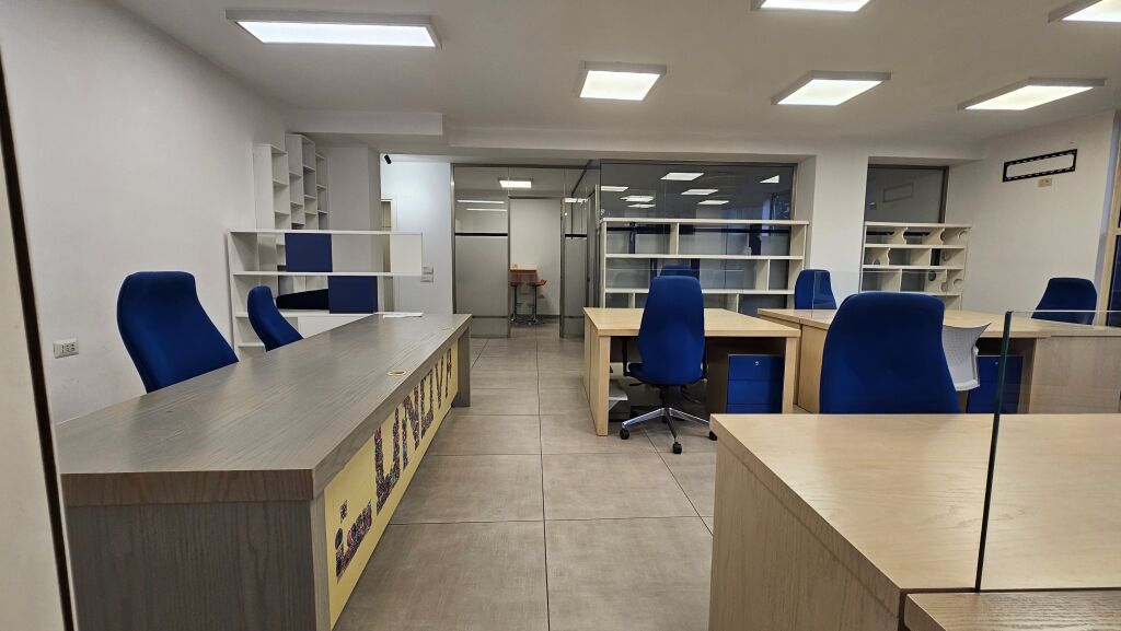 Office for rent in Rruga Medar Shtylla, Tirana, 115 m²