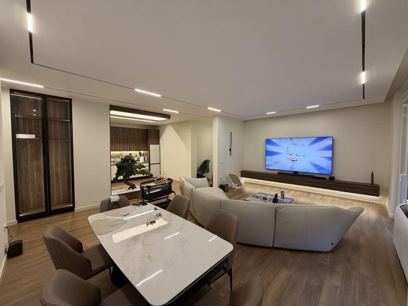 Vilë 2+1 në shitje në Vila e Zogut, Durrës, 168 m². Foto 2 nga 12