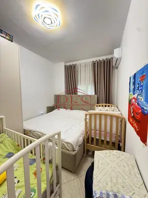 Appartamento 1+1 in vendita a Yzberisht, Tirana, 56 m². Foto 3 di 9