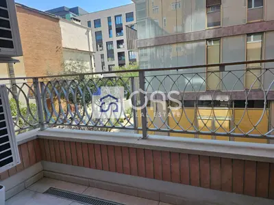 Zyrë me qera në Rtsh, Tiranë, 74 m². Foto 9 nga 12