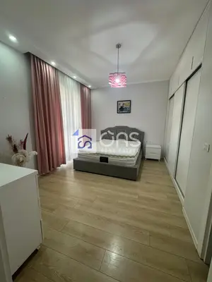 Apartament 2+1 me qera në Casa Italia, Tiranë, 98 m². Foto 8 nga 12