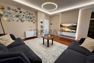 Apartament 3+1 me qera në Liceu Artistik Jordan Misja, Tiranë, 150 m². Foto 8 nga 8