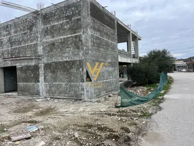 Warehouse for rent in Bashkia, Kavajë, 400 m². Photo 1 of 3