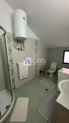 Appartamento 3+1 in affitto a Komuna e Parisit, Tirana, 144 m². Foto 3 di 8