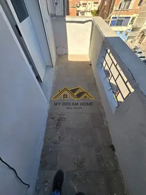 Apartament 3+1 në shitje në Stacioni i Zjarrfikësve, Durrës, 123 m². Foto 7 nga 12