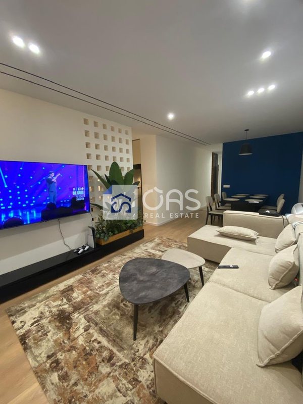 Appartamento 3+1 in affitto a Liqeni i Thatë, Tirana, 132 m²