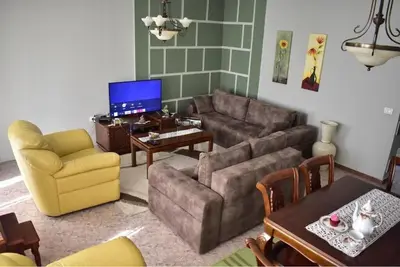 Appartamento 2+1 in affitto a Rruga Bardhok Biba, Tirana, 110 m². Foto 3 di 10