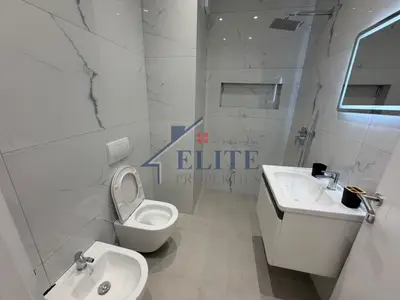 Apartament 2+1 me qera në Jordan Misja, Tiranë, 105 m². Foto 11 nga 12