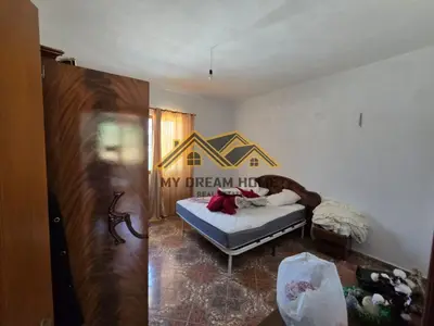 Shtëpi private në shitje në Shkallnur, Durrës, 2 700 m². Foto 9 nga 10
