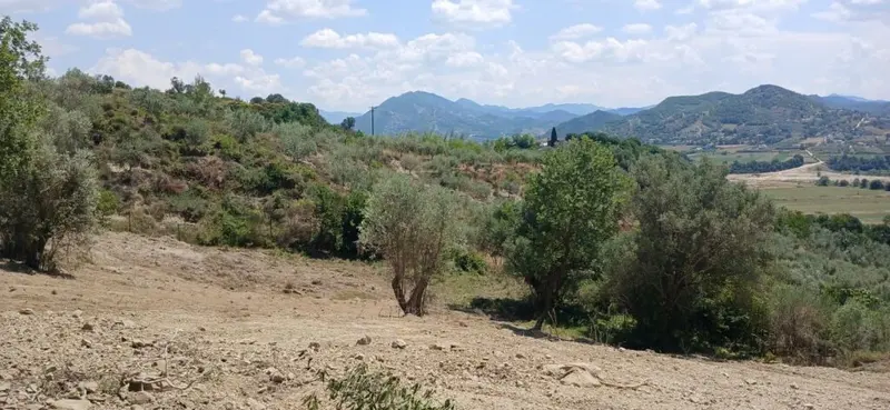 Tokë në shitje në Picall, Tiranë, 3 000 m²