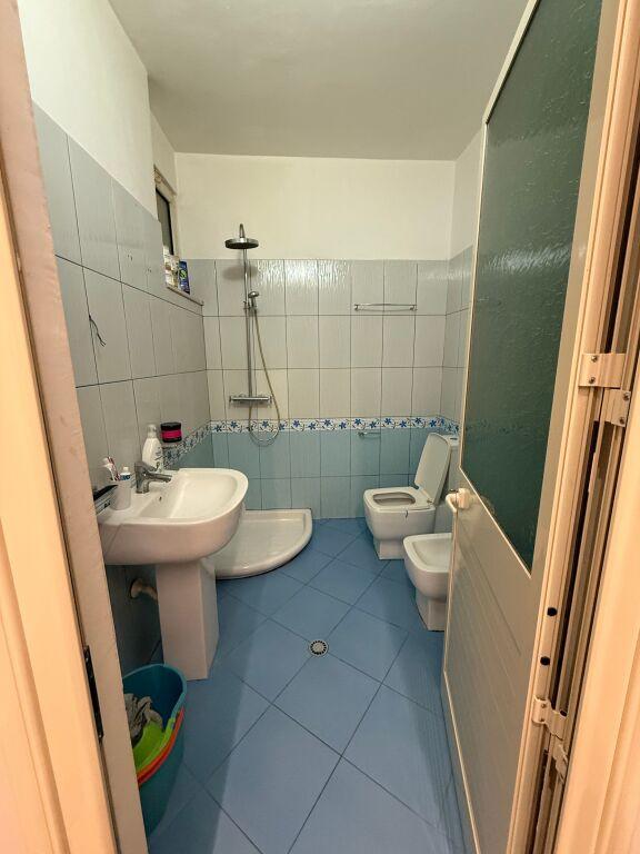 Apartament 2+1 me qera në Posta Shqiptare Durrës ZP Qendër - 2001, Durrës, 90 m². Foto 7 nga 7