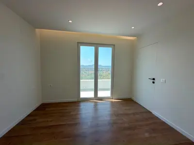Appartamento 3+1 in vendita a Farkë, Tirana, 183 m². Foto 6 di 11