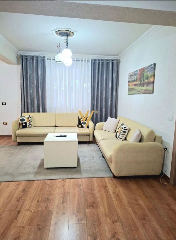 Shtëpi private 2+1 me qera në Allias, Tiranë, 105 m². Foto 2 nga 3