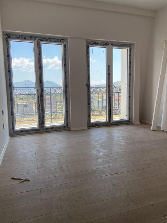 Appartamento 2+1 in vendita a Rruga Gjon Krisli, Tirana, 103 m²