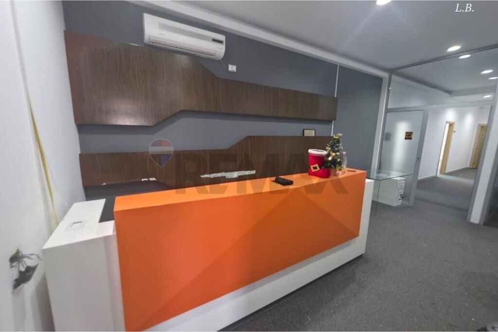 Office for rent in Rruga Siri Kodra, Tirana, 530 m². Photo 1 of 3