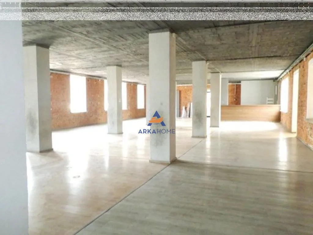 Warehouse for rent in Domje, Vorë, 200 m². Photo 1 of 1