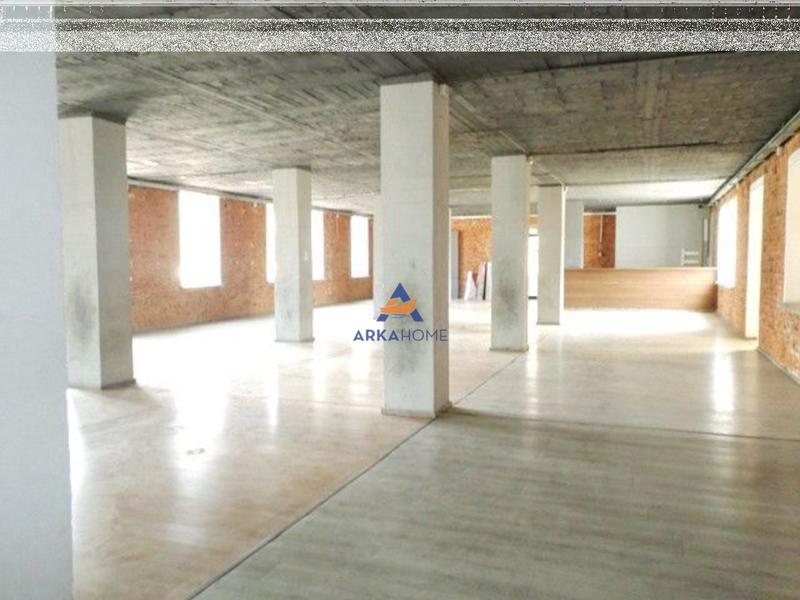 Magazzino in affitto a Domje, Vorë, 200 m²