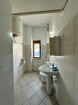 Apartament 3+1 me qera në Qendra Tregtare Blue Star, Durrës, 100 m². Foto 7 nga 7