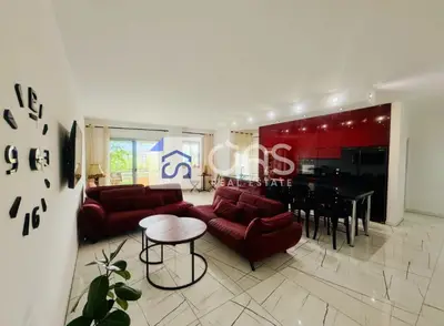 Apartament 2+1 me qera në Liqeni i Thatë, Tiranë, 137 m². Foto 2 nga 7