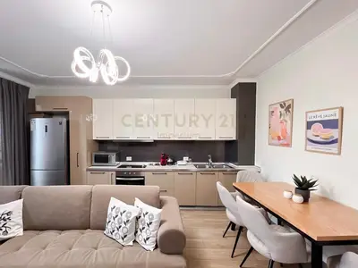 Appartamento 3+1 in affitto a Lulishtja 1 Maji, Tirana, 95 m². Foto 3 di 12