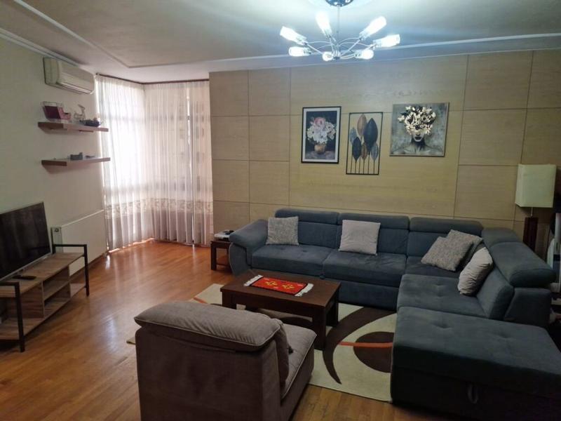 Appartamento 2+1 in affitto a Tirana, 130 m²