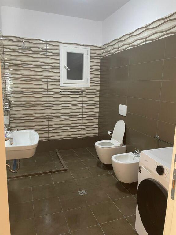 Apartment 2+1 for rent in Lef Sallat Vlore, Vlorë, 95 m²