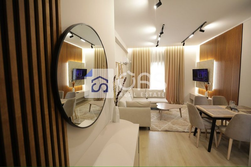 Appartamento 2+1 in affitto a Kinostudio, Tirana, 80 m²