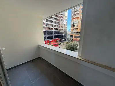 Appartamento 1+1 in vendita a Stacioni i Trenit, Tirana, 52 m². Foto 6 di 7