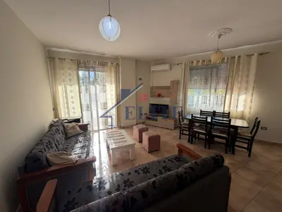 Apartament 2+1 me qera në spitalit Hygea, Tiranë, 104 m². Foto 2 nga 7