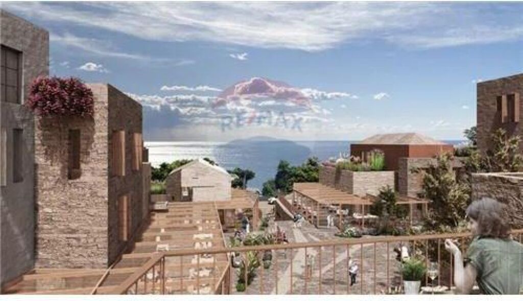 Vilë në shitje në Palase, Vlorë, 240 m². Foto 2 nga 3