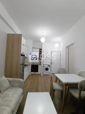 Apartament 1+1 me qera në Ali Dem, Tiranë, 48 m². Foto 3 nga 8