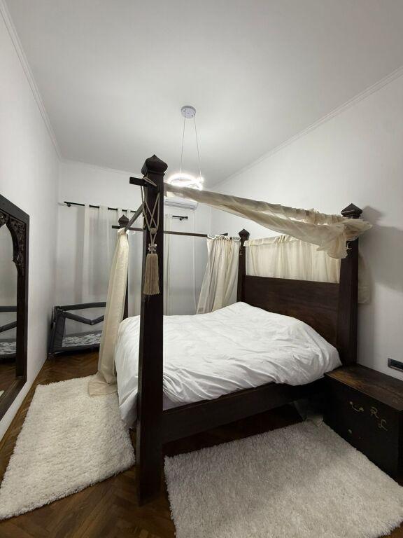 Apartament 2+1 me qera në Rruga e Barrikadave, Tiranë, 120 m². Foto 9 nga 10