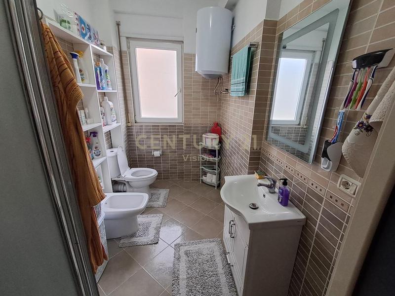 Apartment 1+1 for sale in Arra e Madhe, Shkodër, 76 m². Photo 5 of 9