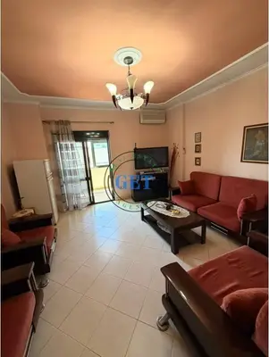 Apartament 3+1 në shitje në Tregu i Vogel Industrial, Durrës, 133 m². Foto 3 nga 12