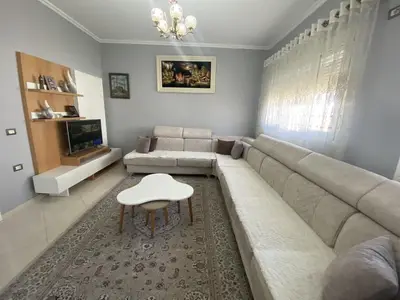 Villa in affitto a TEG, Tirana, 500 m². Foto 2 di 9