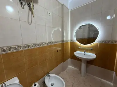 Apartament 2+1 me qera në Rruga e Kosovarëve, Tiranë, 92 m². Foto 10 nga 10