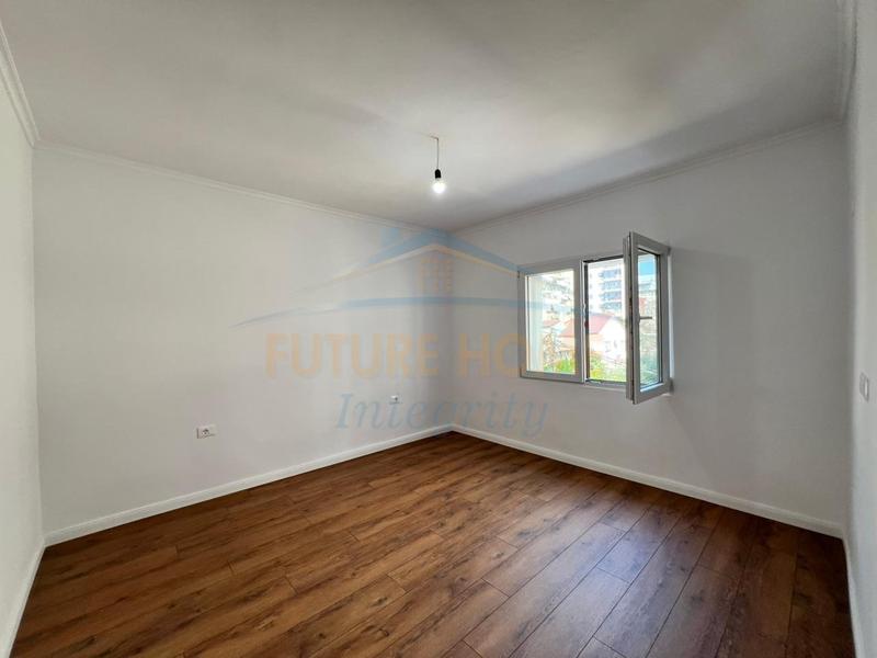 Apartament 1+1 në shitje në Shkolla e Kuqe, Tiranë, 60 m². Foto 6 nga 11