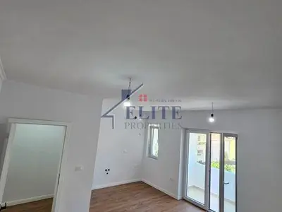 Apartament 1+1 në shitje në Shkolla e Kuqe, Tiranë, 70 m². Foto 6 nga 6